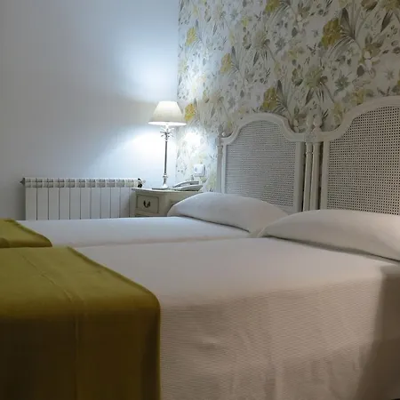 Rural Eloy Hotel 3*