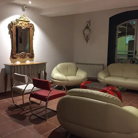 Rural Eloy Hotel 3*