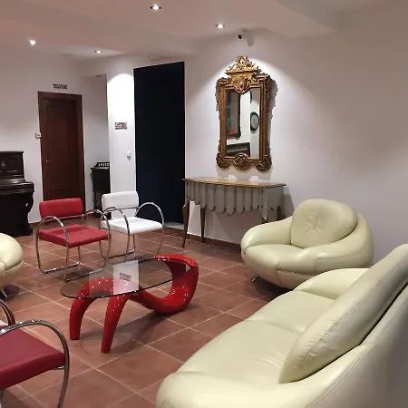 Rural Eloy Banos De Montemayor